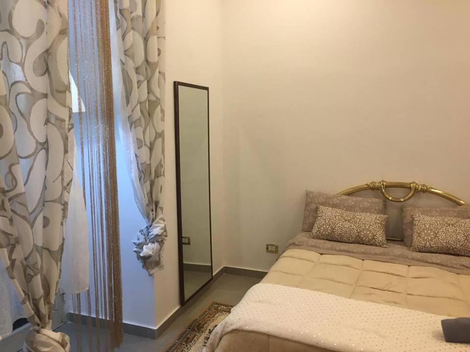 Room Don Carlo Naples Exterior photo