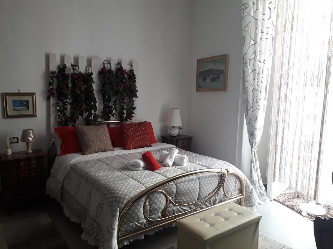 Room Don Carlo Naples Exterior photo